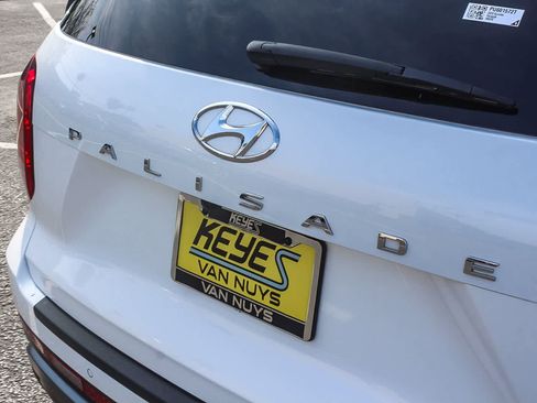 Used 2023 Hyundai Palisade SEL FWD image 9