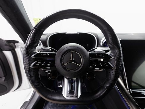 Used 2022 Mercedes-Benz SL 55 AMG 4MATIC w/ Driver Assistance Package image 13