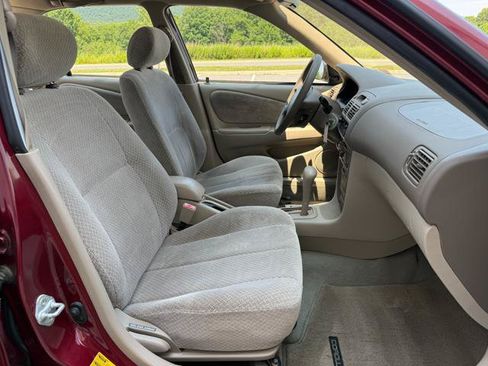 Used 1999 Toyota Corolla CE w/ Value Pkg FWD image 17