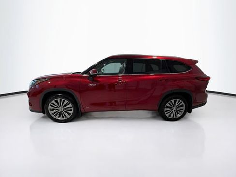 Used 2020 Toyota Highlander Platinum AWD/4WD image 4
