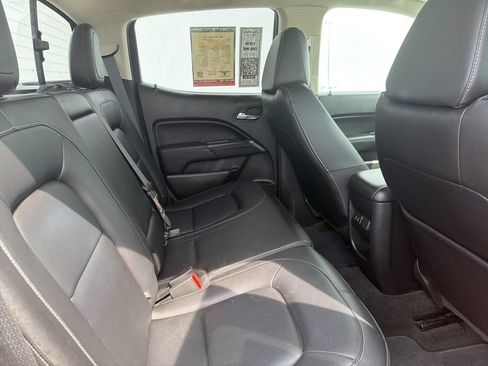 Used 2017 GMC Canyon SLT w/ Trailering Package image 6