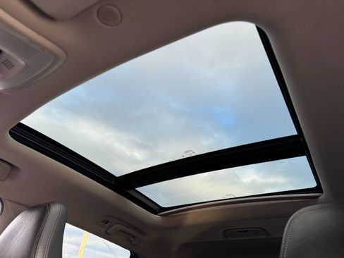 Used 2017 Volvo XC60 T5 Inscription image 24