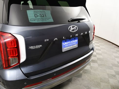 Used 2025 Hyundai Palisade Calligraphy AWD/4WD image 15