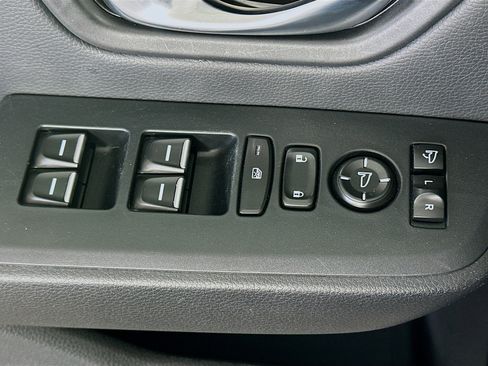 Used 2023 Honda Pilot Elite image 15