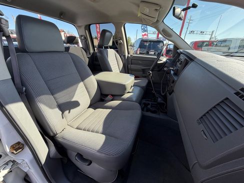 Used 2006 Dodge Ram 2500 Truck ST w/ Trailer Tow Group AWD/4WD image 8