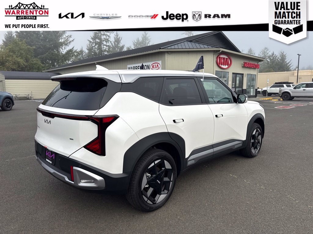 Used 2027 Kia Seltos S AWD/4WD image 8