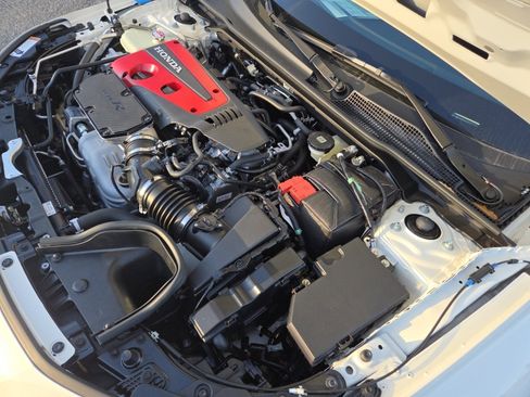 New 2025 Honda Civic Type R image 39
