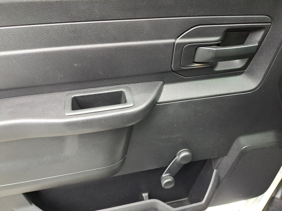Used 2016 RAM 1500 Tradesman w/ Chrome Appearance Group RWD image 36