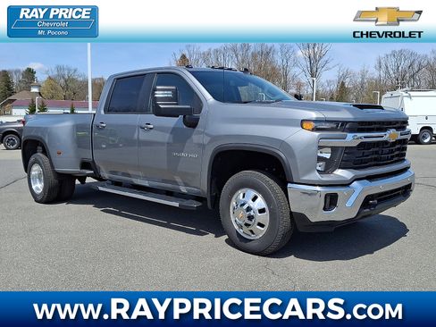 New 2026 Chevrolet Silverado 3500 LT w/ All Star Edition AWD/4WD image 1