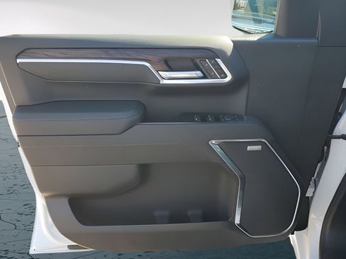 New 2026 GMC Sierra 1500 SLT w/ SLT Convenience Package RWD image 26