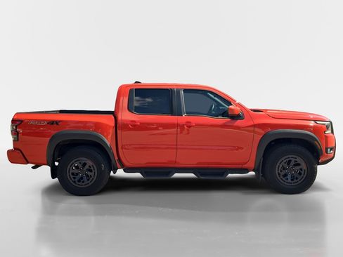 Used 2025 Nissan Frontier PRO-4X AWD/4WD image 7