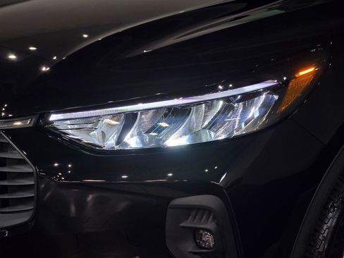 New 2026 Ford Escape SE FWD image 12