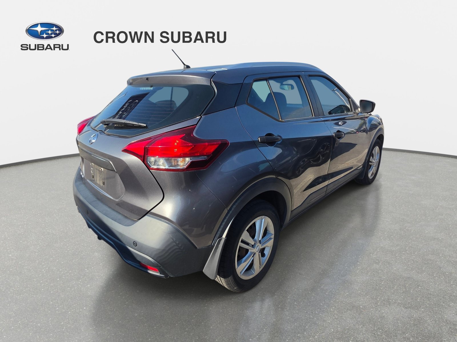 Used 2019 Nissan Kicks S w/ Exterior Electronics Package FWD image 4