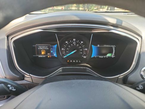 Used 2018 Ford Fusion S image 20