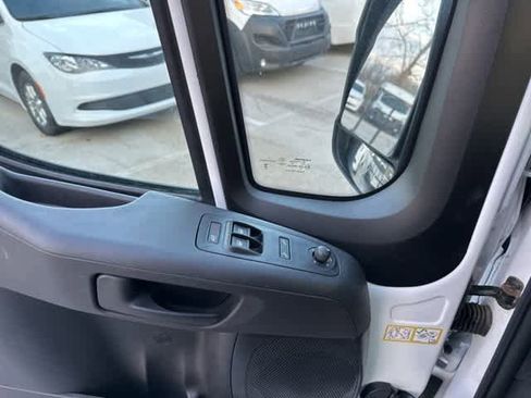 Used 2024 RAM ProMaster 1500 w/ Convenience Group image 18