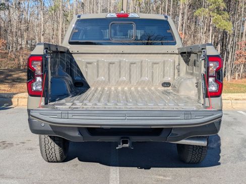 New 2025 Ford Ranger Lariat w/ FX4 Off-Road Package image 30
