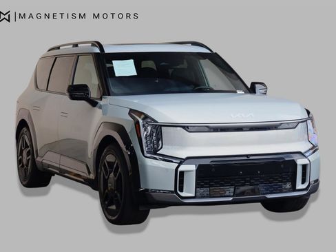 Used 2024 Kia EV9 GT-Line AWD/4WD image 9