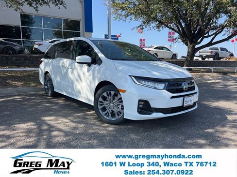 New 2026 Honda Odyssey Touring image 1