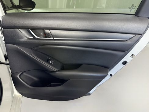 Used 2021 Honda Accord Sport image 28