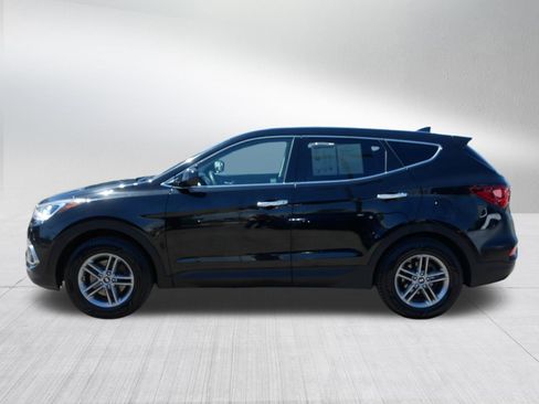 Used 2017 Hyundai Santa Fe Sport AWD/4WD image 4