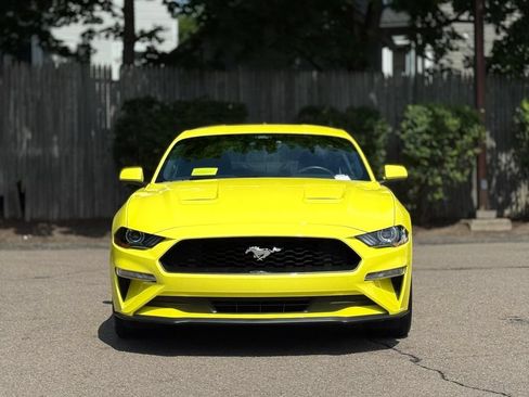 Used 2021 Ford Mustang Coupe RWD image 9