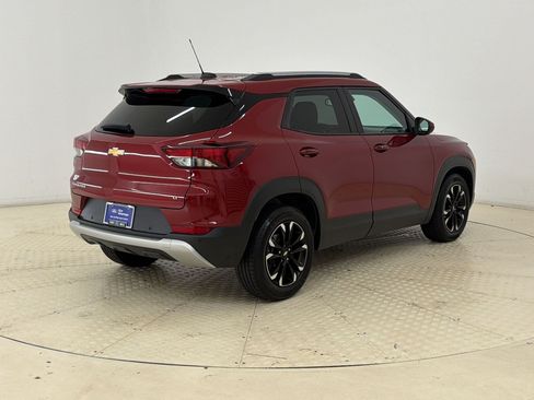 Used 2021 Chevrolet TrailBlazer LT w/ Sun and Liftgate Package FWD image 9