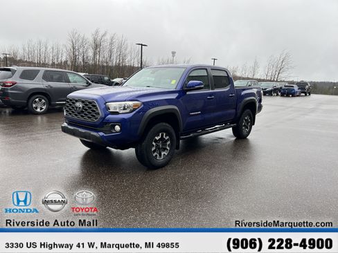 Used 2022 Toyota Tacoma TRD Off-Road image 4