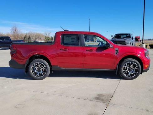 New 2026 Ford Maverick Lariat image 2