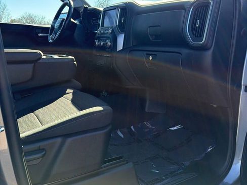 Used 2021 GMC Sierra 1500 Elevation w/ Driver Alert Package I image 14