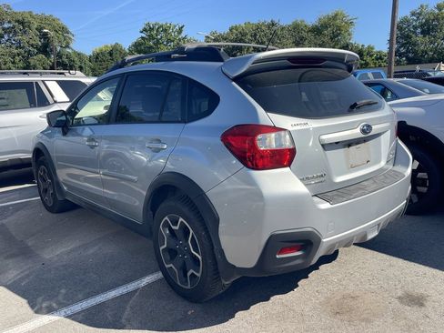 Used 2014 Subaru Crosstrek 2.0i Limited AWD/4WD image 3