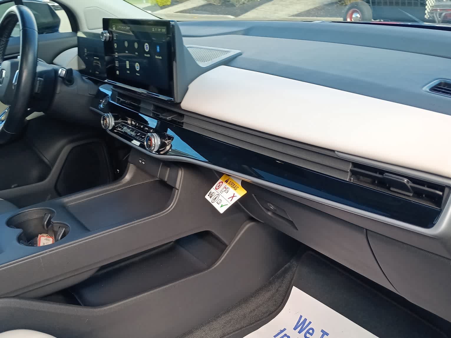 Used 2024 Honda Prologue Touring image 23