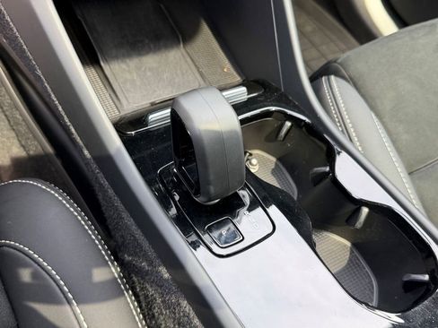 Certified 2023 Volvo C40 P8 Recharge Ultimate w/ Protection Package Premier image 28