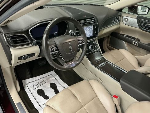 Used 2019 Lincoln Continental Reserve image 8