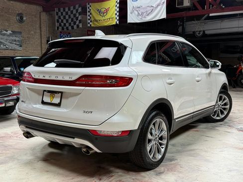 Used 2018 Lincoln MKC Select w/ Select Plus Package FWD image 4