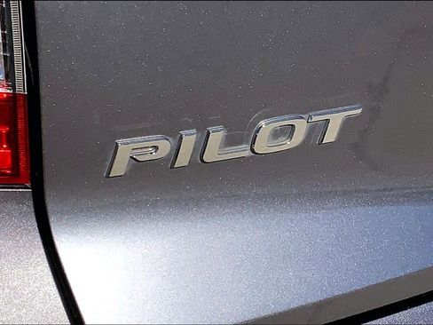 Used 2019 Honda Pilot Elite image 29
