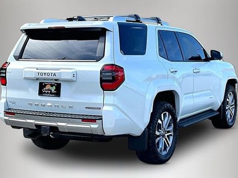 Used 2025 Toyota 4Runner Limited AWD/4WD image 5