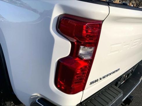 Used 2022 Chevrolet Silverado 2500 LT image 29