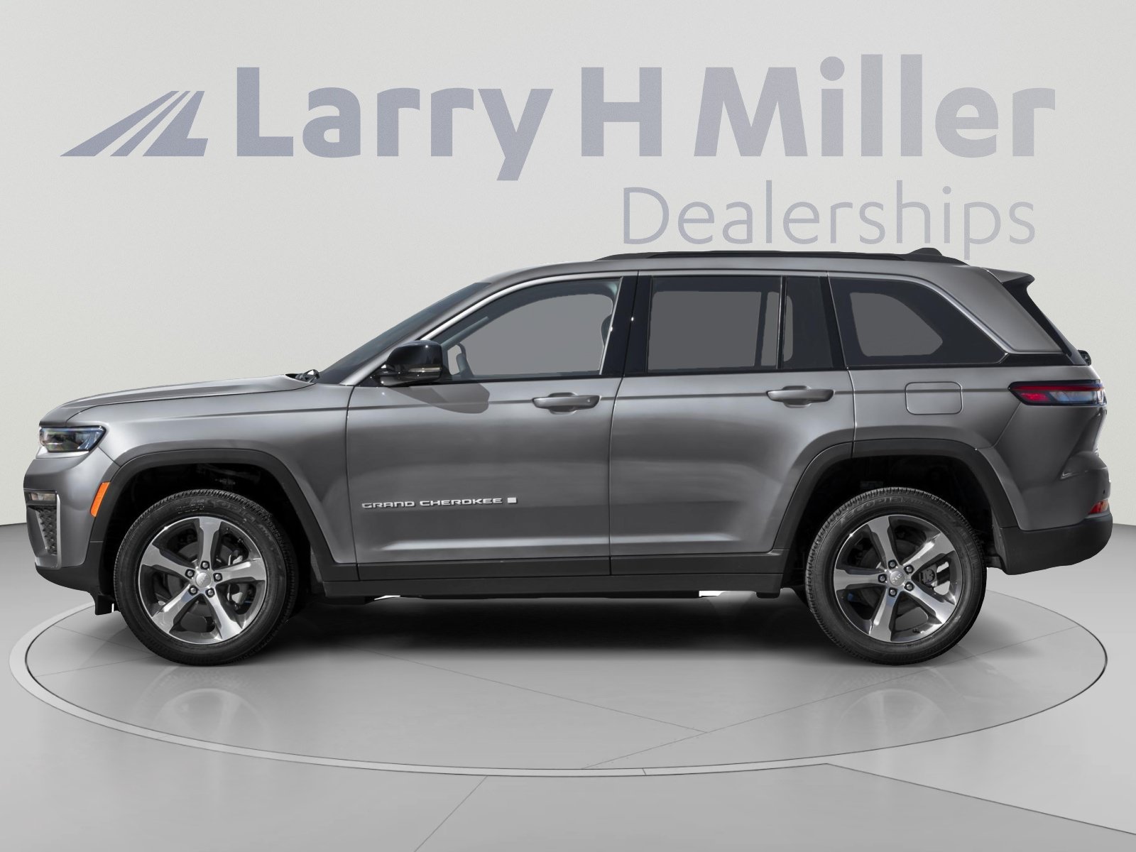 New 2027 Jeep Grand Cherokee Laredo X AWD/4WD image 3