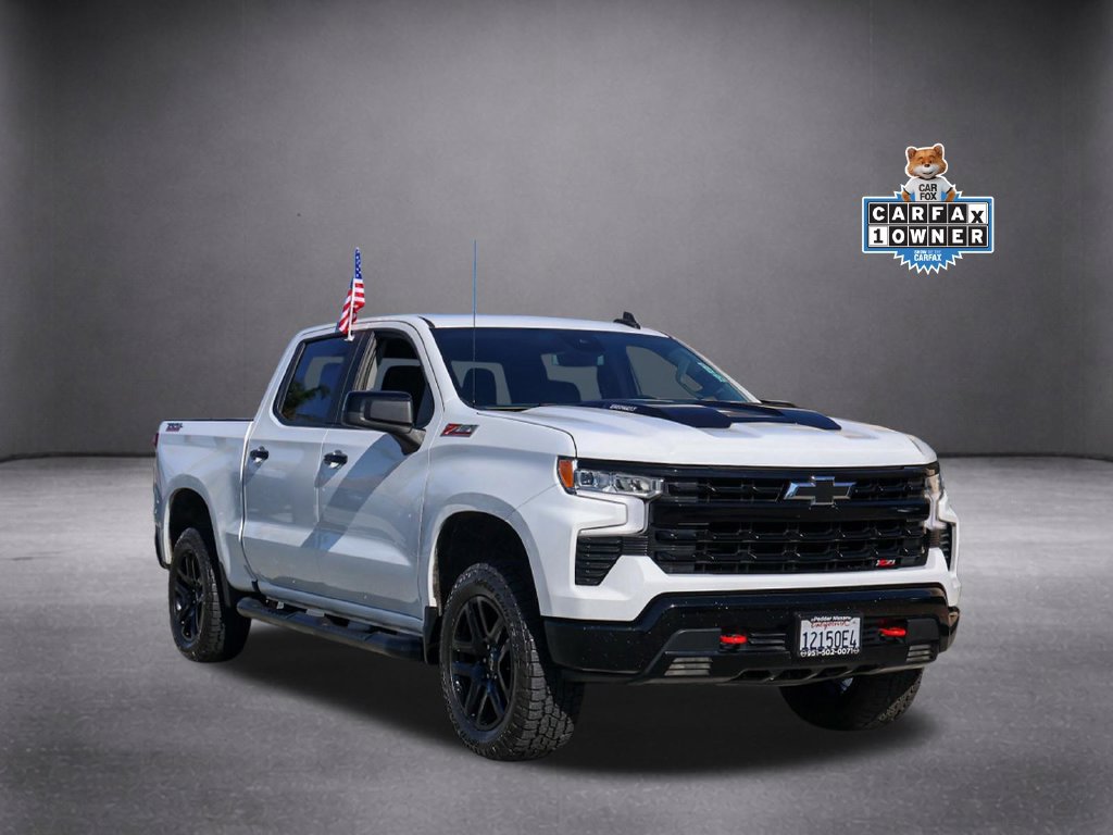 Used 2025 Chevrolet Silverado 1500 LT Trail Boss w/ Protection Package AWD/4WD image 2