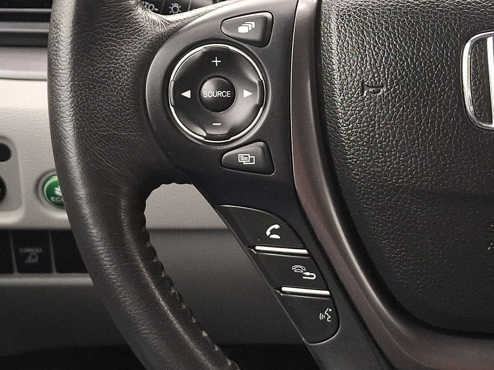 Used 2018 Honda Ridgeline RTL-T image 21