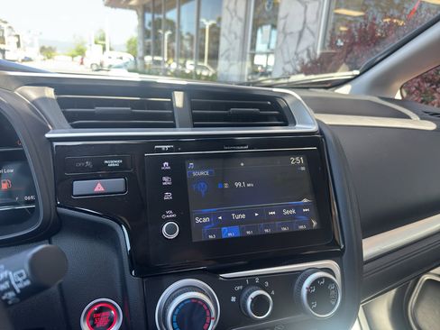 Used 2020 Honda Fit EX image 24