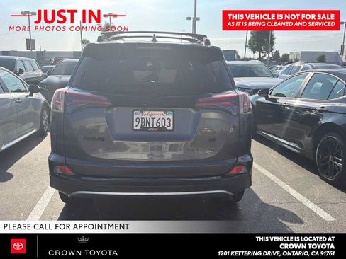 Used 2017 Toyota RAV4 SE w/ Power Special Value Package FWD image 5