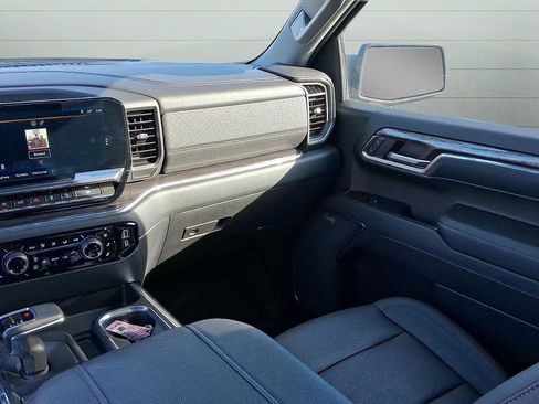 Used 2023 Chevrolet Silverado 1500 LTZ image 15