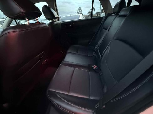 Used 2018 Subaru Outback 2.5i Limited image 56