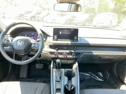 Used 2023 Honda Accord LX image 12