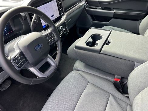 Used 2025 Ford F150 XLT w/ Equipment Group 301A Standard image 12