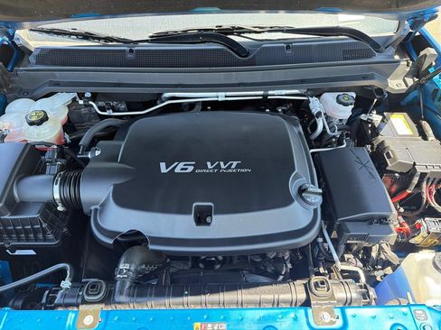 Used 2022 Chevrolet Colorado Z71 AWD/4WD image 25