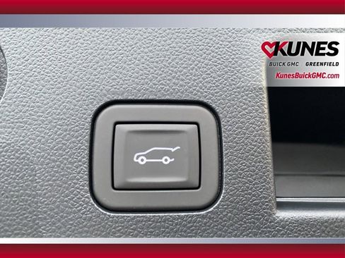 New 2026 GMC Terrain AT4 w/ Convenience Package III image 38