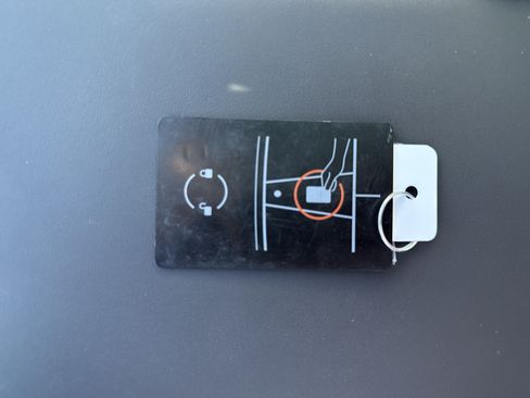 Used 2025 Tesla Model 3 Long Range RWD image 22
