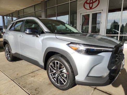 New 2026 Toyota Corolla Cross XLE AWD/4WD image 4